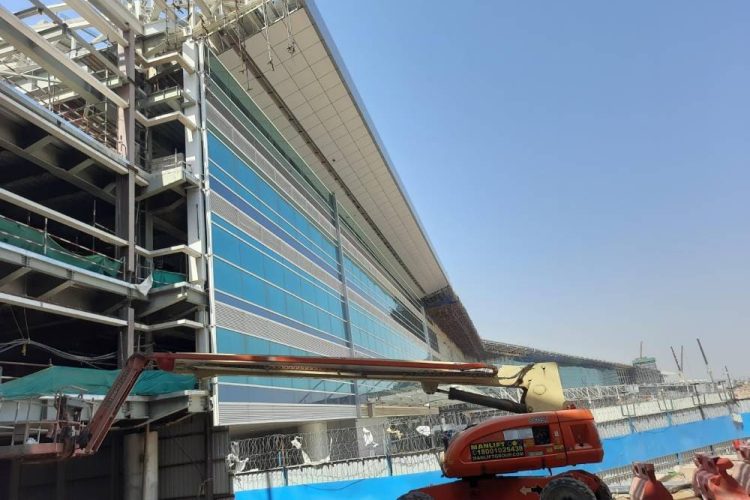 Terminal 1 enters erection phase